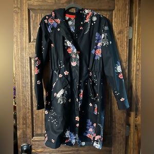 Joules rain coat size 6